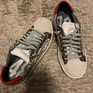 P448 sneakers